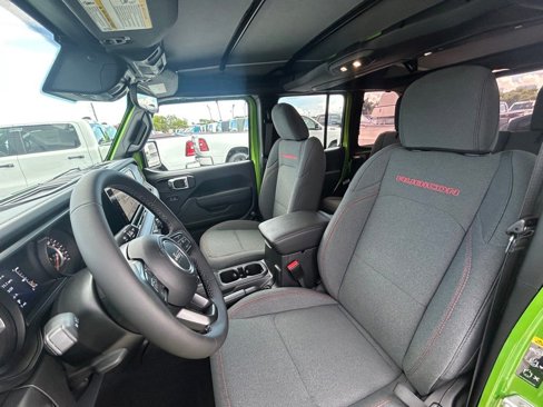 New 2025 Jeep Wrangler Unlimited Rubicon image 30