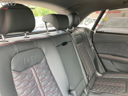 New 2025 Audi RS Q8 performance image 28