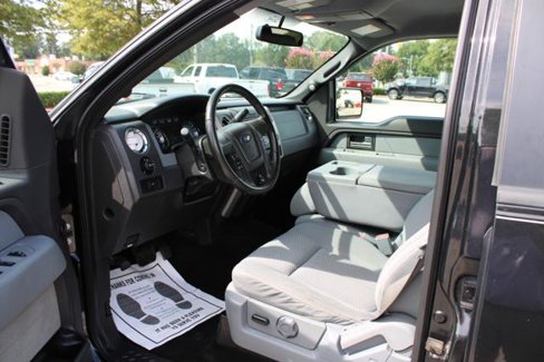 Used 2013 Ford F150 XLT w/ XLT Chrome Pkg image 17
