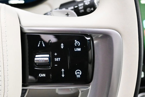 Used 2023 Land Rover Range Rover SE image 73