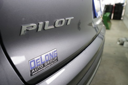 Used 2017 Honda Pilot Touring image 11
