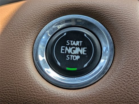 Used 2023 GMC Canyon AT4 image 31