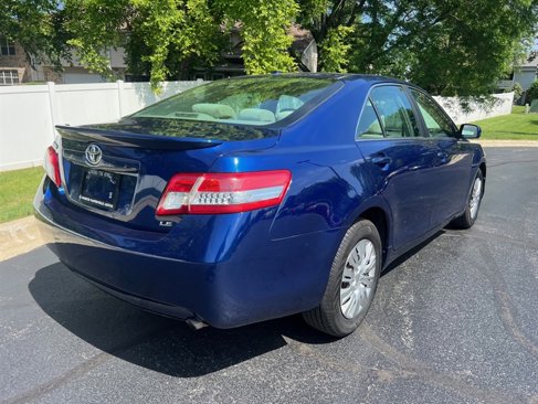 Used 2010 Toyota Camry LE image 7