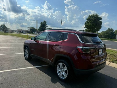 Used 2022 Jeep Compass Latitude image 6