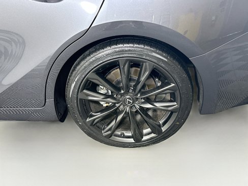 Used 2024 Lexus IS 350 F Sport image 11