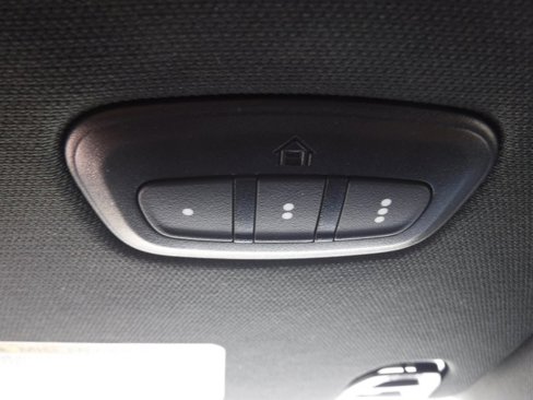 Certified 2025 RAM 1500 Laramie image 35