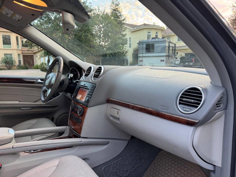 Used 2012 Mercedes-Benz GL 450 4MATIC image 9