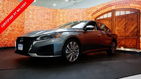 Used 2024 Nissan Altima 2.5 SL image 3