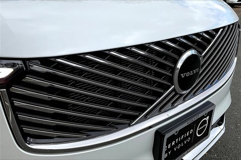 Certified 2025 Volvo XC90 B5 Core w/ Climate Package image 27