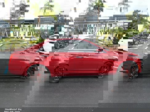 Used 2014 Cadillac CTS Luxury image 2