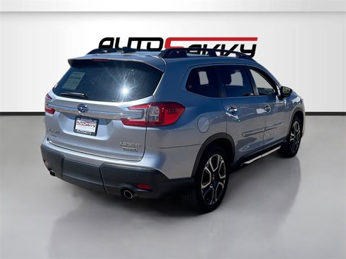 Used 2024 Subaru Ascent Touring image 7