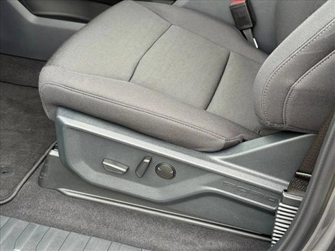 New 2025 Ford F150 XLT image 4