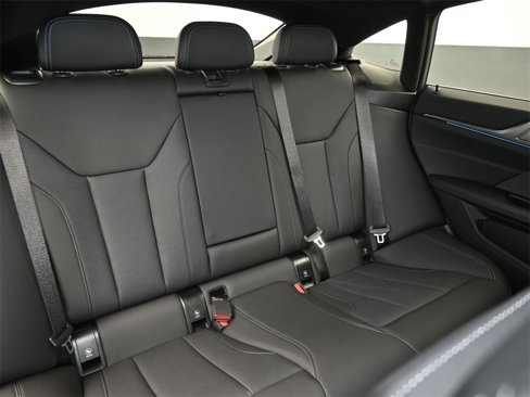 Certified 2024 BMW i4 eDrive35 w/ M Sport Package image 16