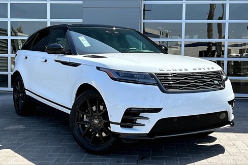 New 2026 Land Rover Range Rover Velar Dynamic SE image 2