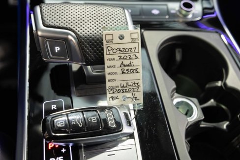 Used 2023 Audi RS Q8 w/ Black Optic Package image 31