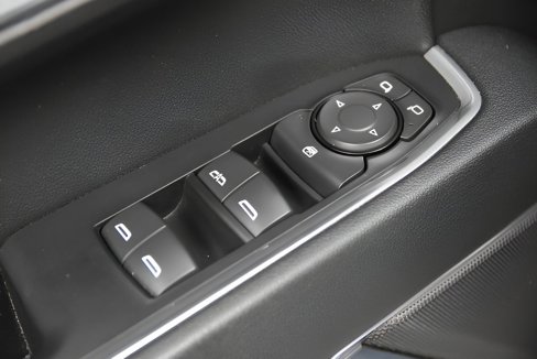 Used 2023 Chevrolet Silverado 1500 LT w/ Protection Package image 18