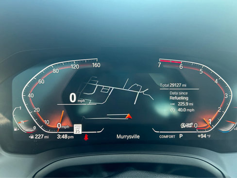 Used 2022 BMW 330i xDrive Sedan w/ Driving Assistance Package image 8