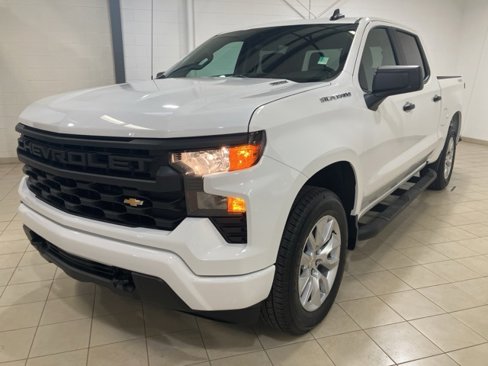 New 2026 Chevrolet Silverado 1500 Custom image 1