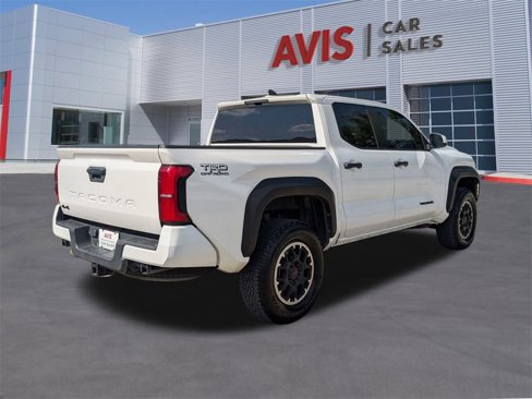 Used 2024 Toyota Tacoma TRD Off-Road image 6