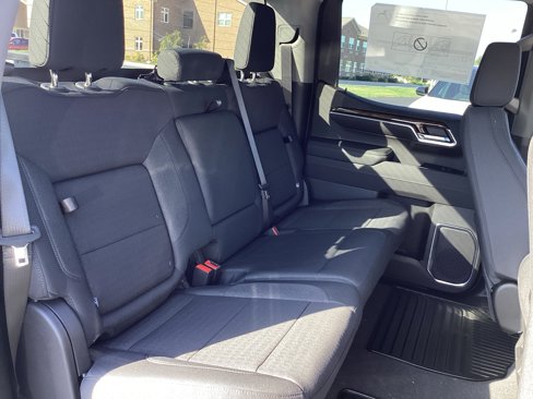 New 2026 GMC Sierra 1500 Elevation image 32