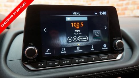 Used 2023 Nissan Rogue SV image 14