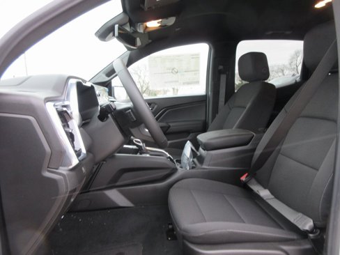 New 2025 GMC Canyon Elevation w/ Convenience Package image 13