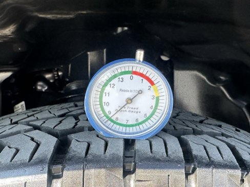 Used 2023 Nissan Frontier PRO-4X w/ Pro-4X Premium Package image 13