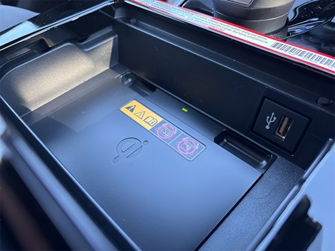 New 2025 Subaru Solterra Limited image 20