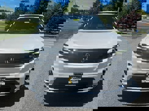 New 2025 Honda Prologue Touring image 8