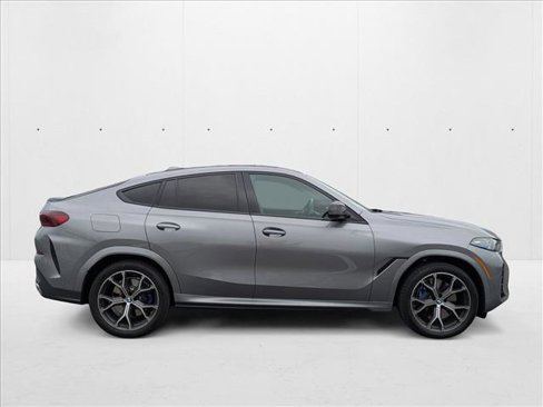 Used 2026 BMW X6 M60i image 4