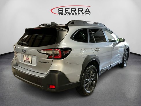 Certified 2025 Subaru Outback Onyx Edition image 5