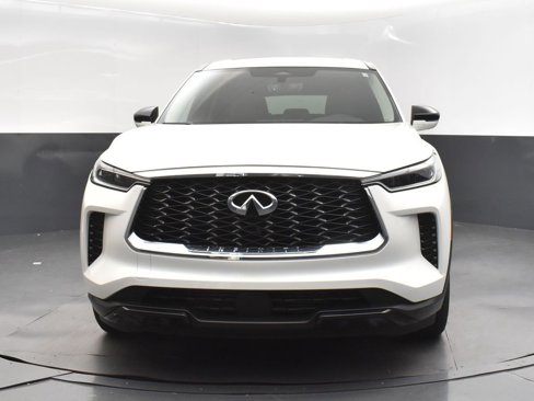 Used 2025 INFINITI QX60 Pure image 10