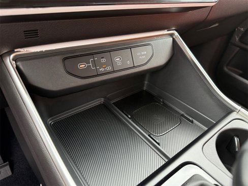 New 2026 Kia Carnival EX image 24
