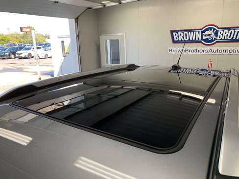 Used 2023 Chevrolet TrailBlazer LT w/ Sun and Liftgate Package image 13