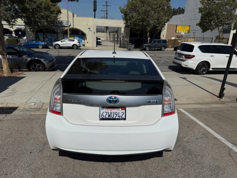 Used 2013 Toyota Prius Plug-In Hybrid image 10
