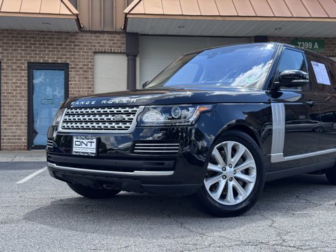 Used 2017 Land Rover Range Rover HSE image 2