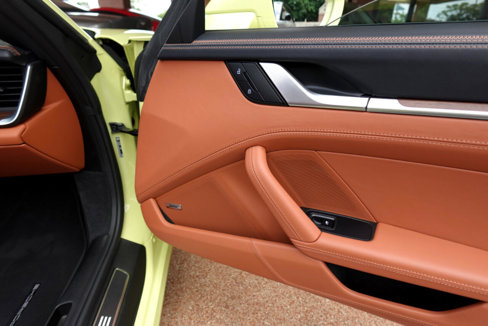Used 2025 Porsche 911 Carrera image 19