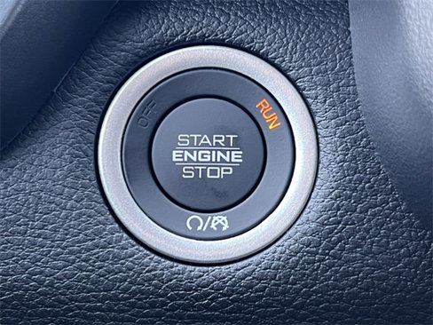 New 2026 RAM 1500 4x4 Crew Cab image 30