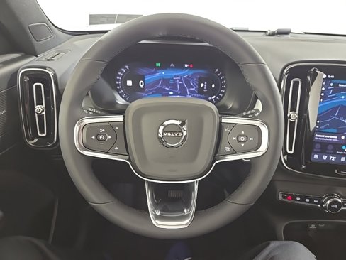 New 2026 Volvo XC40 B5 Ultra w/ Climate Package image 12