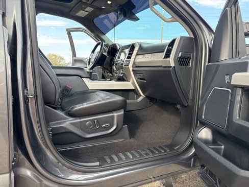 Used 2019 Ford F250 Lariat w/ Lariat Ultimate Package image 49