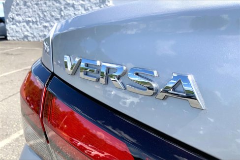 Certified 2025 Nissan Versa S w/ Trunk Package image 7