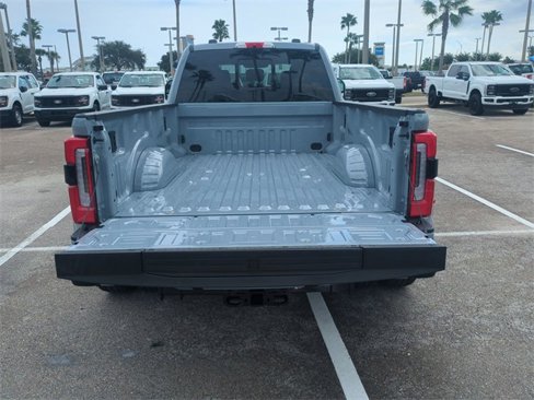 New 2026 Ford F350 4x4 Crew Cab DRW Super Duty image 13