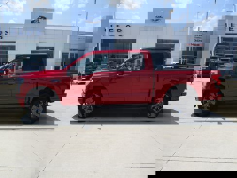 New 2025 Ford F150 Lightning XLT image 2