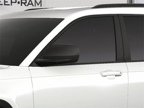 New 2025 Jeep Grand Cherokee L Altitude image 14