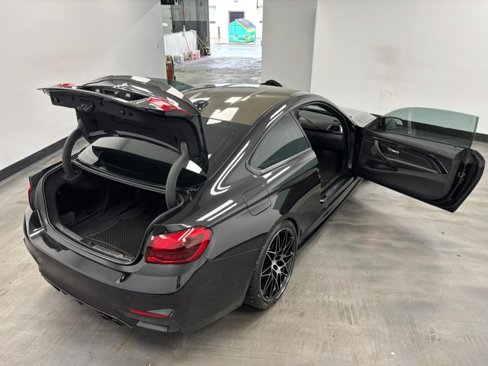Used 2017 BMW M4 Competition image 24
