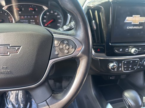 Used 2021 Chevrolet Traverse RS image 25