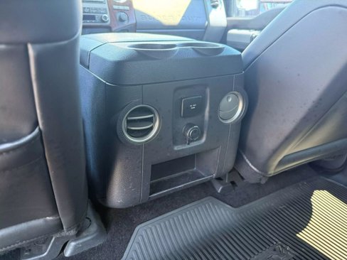 Used 2011 Ford F350 Lariat w/ Lariat Interior Pkg image 19