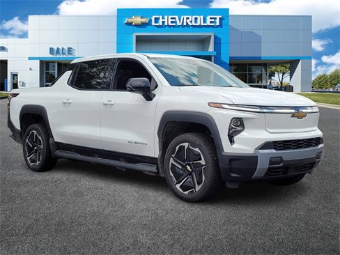 New 2026 Chevrolet Silverado EV LT w/ Premium Package image 1