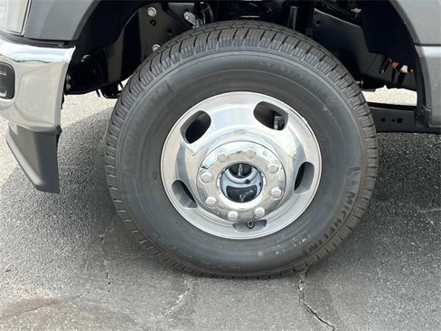New 2025 Ford F350 XL image 10