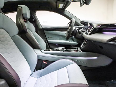 New 2025 Audi S e-tron GT Prestige image 26